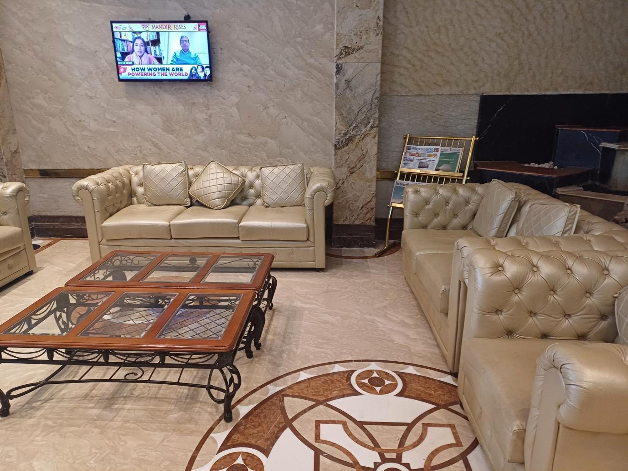 Hotel Benzz Park Chennai Ngoại thất bức ảnh