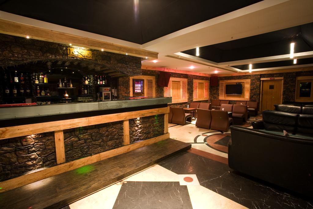 Hotel Benzz Park Chennai Ngoại thất bức ảnh